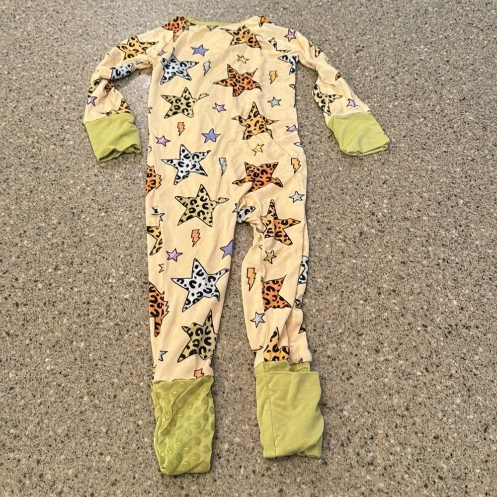 KIKI + LULU Struck By Mama's Love Convertible Bamboo Footies